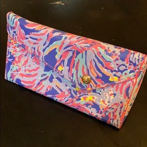 Lily Pulitzer glasses case.
